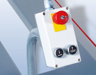 Stromversorgung von oben für Bedieneinheit mit Tipptaster Auf/Ab und Notaus/Schlüsselschalter